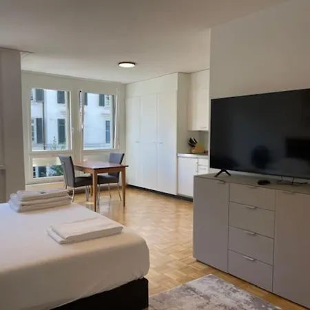 Practical And Cozy - Art 6 アパート